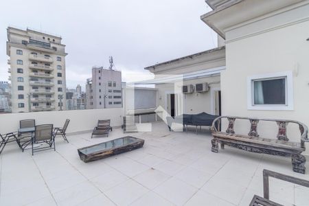 Apartamento à venda com 578m², 5 quartos e 2 vagas Apartamento à venda com 578m², 5 quartos e 2 vagasVaranda da Suíte 3