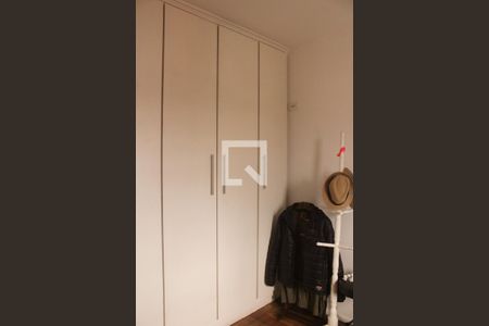 Casa à venda com 180m², 3 quartos e 2 vagas Casa à venda com 180m², 3 quartos e 2 vagasQuarto 3 - Armários