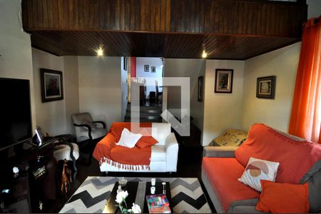 Casa à venda com 269m², 3 quartos e 5 vagasSala