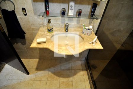 Casa à venda com 269m², 3 quartos e 5 vagasBanheiro da Suite