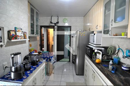 Casa à venda com 269m², 3 quartos e 5 vagasCozinha - Armários