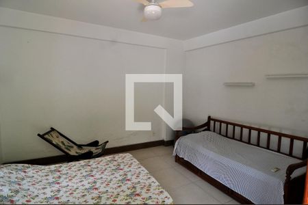 Casa à venda com 269m², 3 quartos e 5 vagasQuarto