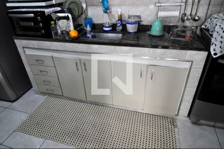 Casa à venda com 269m², 3 quartos e 5 vagasCozinha - Armários