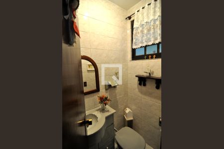 Casa à venda com 269m², 3 quartos e 5 vagasLavabo