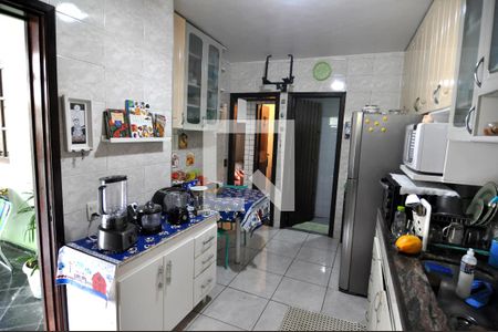 Casa à venda com 269m², 3 quartos e 5 vagasCozinha - Armários