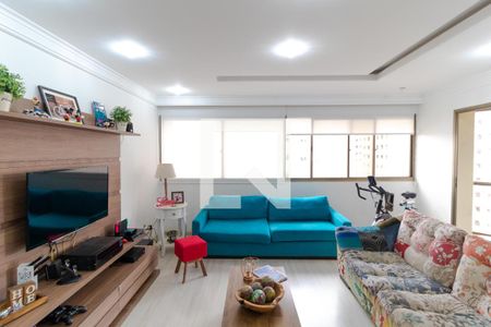 Apartamento à venda com 185m², 3 quartos e 2 vagas Apartamento à venda com 185m², 3 quartos e 2 vagasSalas