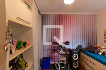 Apartamento à venda com 185m², 3 quartos e 2 vagas Apartamento à venda com 185m², 3 quartos e 2 vagasQuarto 02