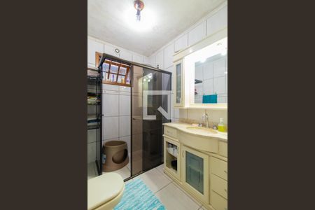 Casa à venda com 385m², 5 quartos e 9 vagas Casa à venda com 385m², 5 quartos e 9 vagasBanheiro Corredor