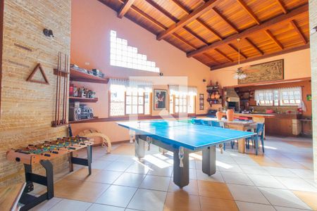 Casa à venda com 385m², 5 quartos e 9 vagas Casa à venda com 385m², 5 quartos e 9 vagasSala 2