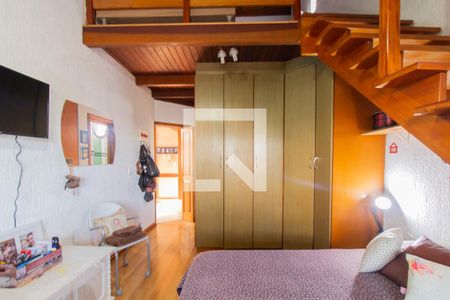 Casa à venda com 385m², 5 quartos e 9 vagas Casa à venda com 385m², 5 quartos e 9 vagasQuarto 5 - Suíte