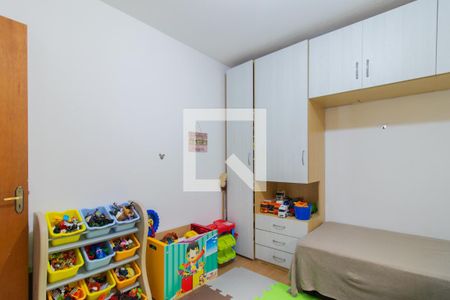 Casa à venda com 385m², 5 quartos e 9 vagas Casa à venda com 385m², 5 quartos e 9 vagasQuarto 2