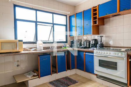 Apartamento à venda com 130m², 2 quartos e 2 vagasCozinha