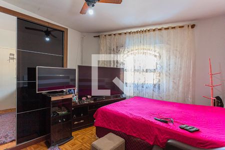 Casa à venda com 153m², 4 quartos e 3 vagas Casa à venda com 153m², 4 quartos e 3 vagasQuarto 3