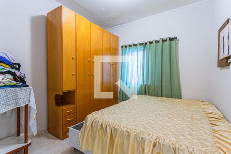 Casa à venda com 153m², 4 quartos e 3 vagas Casa à venda com 153m², 4 quartos e 3 vagasQuarto 4