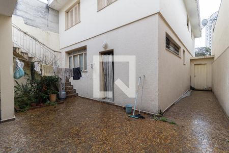 Casa à venda com 202m², 3 quartos e 4 vagas Casa à venda com 202m², 3 quartos e 4 vagasQuintal