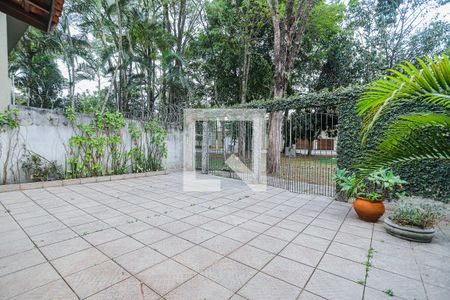 Casa à venda com 280m², 4 quartos e 6 vagasQuintal