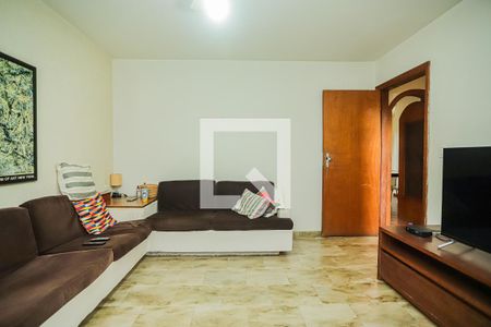 Casa à venda com 280m², 4 quartos e 6 vagasSala 2