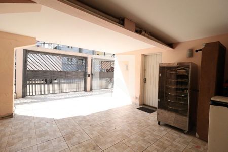 Casa à venda com 323m², 4 quartos e 3 vagas Casa à venda com 323m², 4 quartos e 3 vagasGaragem
