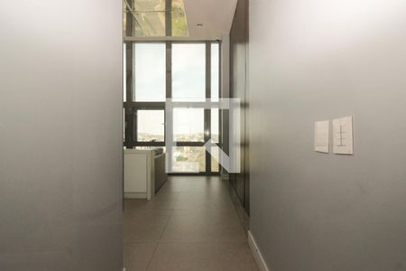 Apartamento à venda com 48m², 1 quarto e 1 vaga Apartamento à venda com 48m², 1 quarto e 1 vagaÁrea comum - Salão de festas