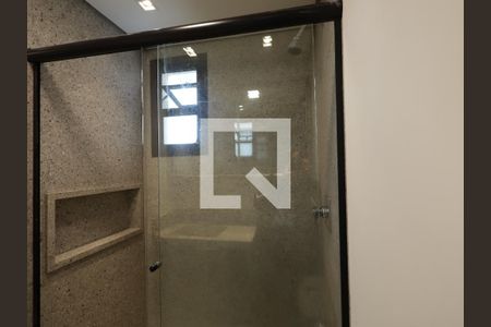 Apartamento à venda com 76m², 3 quartos e 2 vagasBanheiro da Suíte