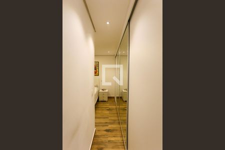 Apartamento à venda com 172m², 3 quartos e 3 vagas Apartamento à venda com 172m², 3 quartos e 3 vagasCorredor