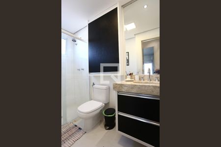 Apartamento à venda com 172m², 3 quartos e 3 vagas Apartamento à venda com 172m², 3 quartos e 3 vagasBanheiro da Suíte 1