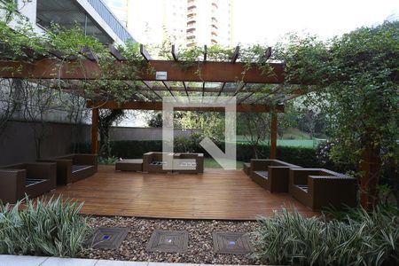 Apartamento à venda com 172m², 3 quartos e 3 vagas Apartamento à venda com 172m², 3 quartos e 3 vagasÁrea comum