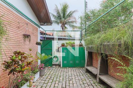 Casa à venda com 219m², 3 quartos e 2 vagasGaragem