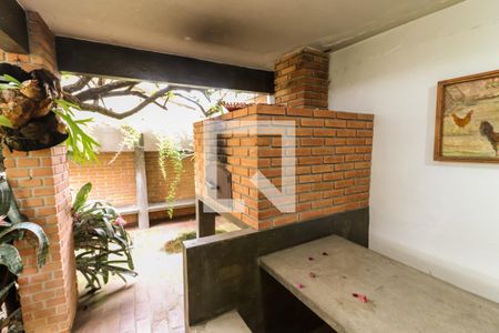 Casa à venda com 219m², 3 quartos e 2 vagasJardim / Churrasqueira