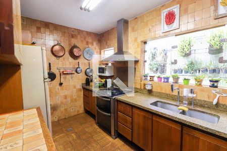 Casa à venda com 219m², 3 quartos e 2 vagasCozinha