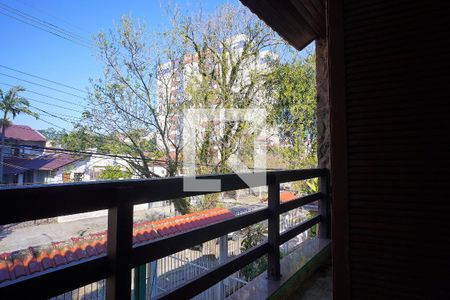 Casa à venda com 400m², 4 quartos e 3 vagasSuíte - Varanda