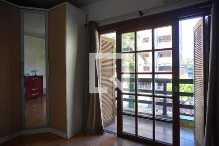 Casa à venda com 400m², 4 quartos e 3 vagasSuíte