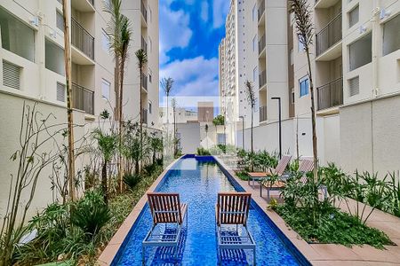 Apartamento para alugar com 50m², 2 quartos e 1 vaga Apartamento para alugar com 50m², 2 quartos e 1 vagaÁrea comum - Piscina