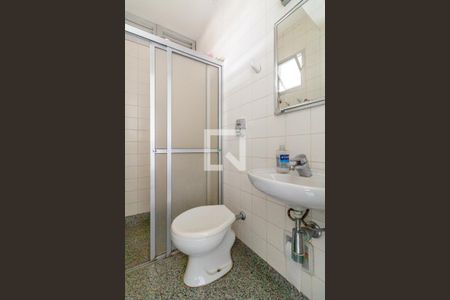 Apartamento à venda com 408m², 3 quartos e 5 vagasBanheiro de Serviço