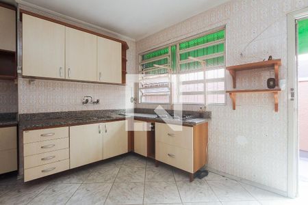 Casa à venda com 300m², 5 quartos e 4 vagasCozinha