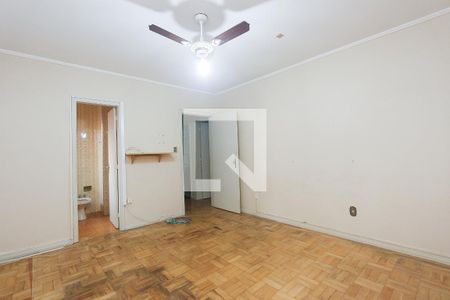 Casa à venda com 300m², 5 quartos e 4 vagasSuite