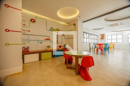 Apartamento à venda com 78m², 2 quartos e 1 vagaÁrea comum