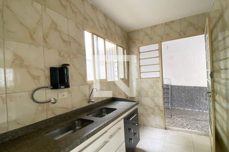 Casa para alugar com 240m², 4 quartos e 3 vagasCozinha