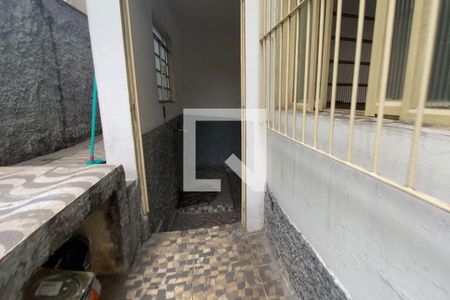 Casa à venda com 240m², 4 quartos e 3 vagas Casa à venda com 240m², 4 quartos e 3 vagasÁrea de Serviço