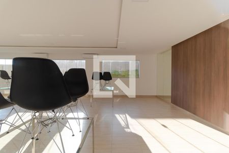Apartamento à venda com 41m², 2 quartos e 1 vaga Apartamento à venda com 41m², 2 quartos e 1 vagaÁrea comum - Salão de festas