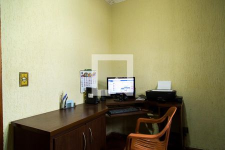 Casa à venda com 300m², 5 quartos e 5 vagasQuarto 2