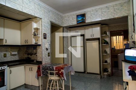 Casa à venda com 300m², 5 quartos e 5 vagasCozinha