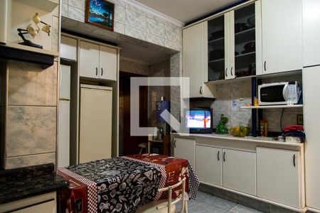 Casa à venda com 300m², 5 quartos e 5 vagasCozinha