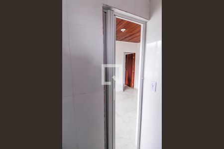 Casa à venda com 60m², 2 quartos e 3 vagas Casa à venda com 60m², 2 quartos e 3 vagasCasa 4 Banheiro da Suite 1