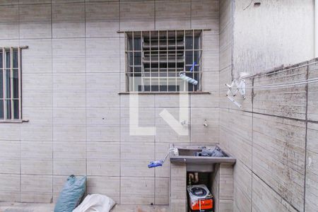 Casa à venda com 60m², 2 quartos e 3 vagas Casa à venda com 60m², 2 quartos e 3 vagasCasa 1 Área de Serviço