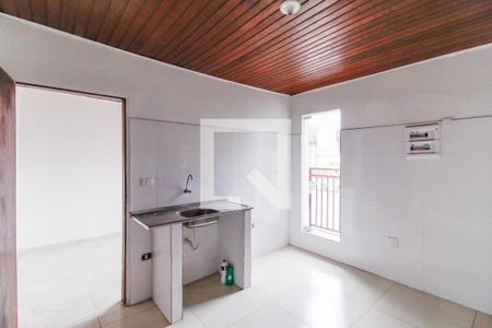 Casa à venda com 60m², 2 quartos e 3 vagas Casa à venda com 60m², 2 quartos e 3 vagasCasa 4 Cozinha