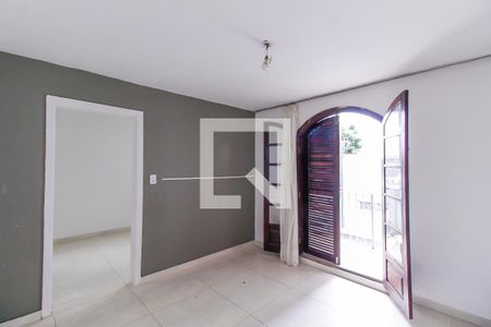 Casa à venda com 60m², 2 quartos e 3 vagas Casa à venda com 60m², 2 quartos e 3 vagasCasa 4 Sala