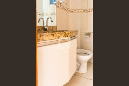 Lavabo de casa de condomínio para alugar com 2 quartos, 70m² em Copacabana, Belo Horizonte