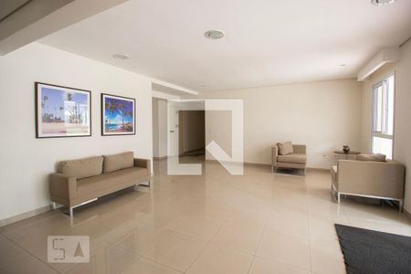 Apartamento à venda com 75m², 2 quartos e 1 vaga Apartamento à venda com 75m², 2 quartos e 1 vagaHall