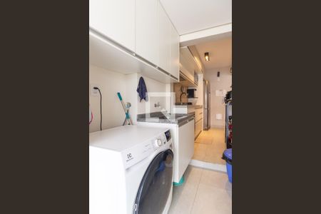 Apartamento à venda com 75m², 2 quartos e 1 vagaÁrea de Serviço